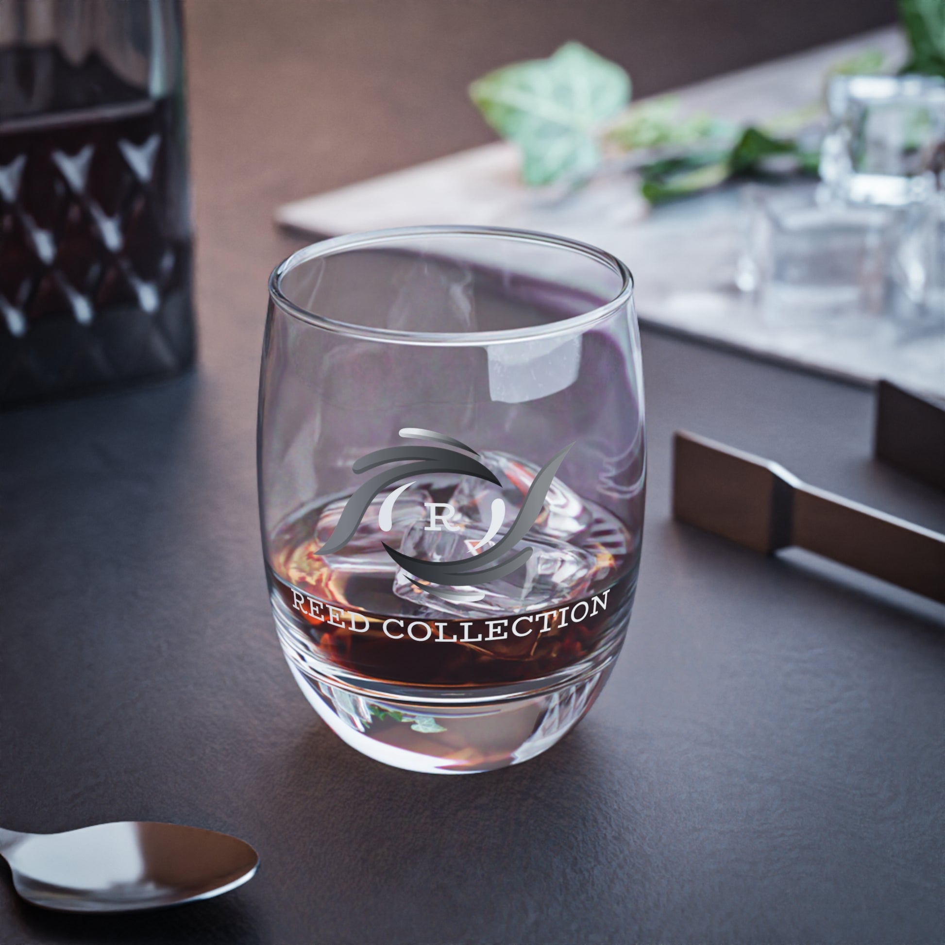 Reed Collection Elegant Engraved Whiskey Glass - Perfect Gift for Spirits Enthusiasts